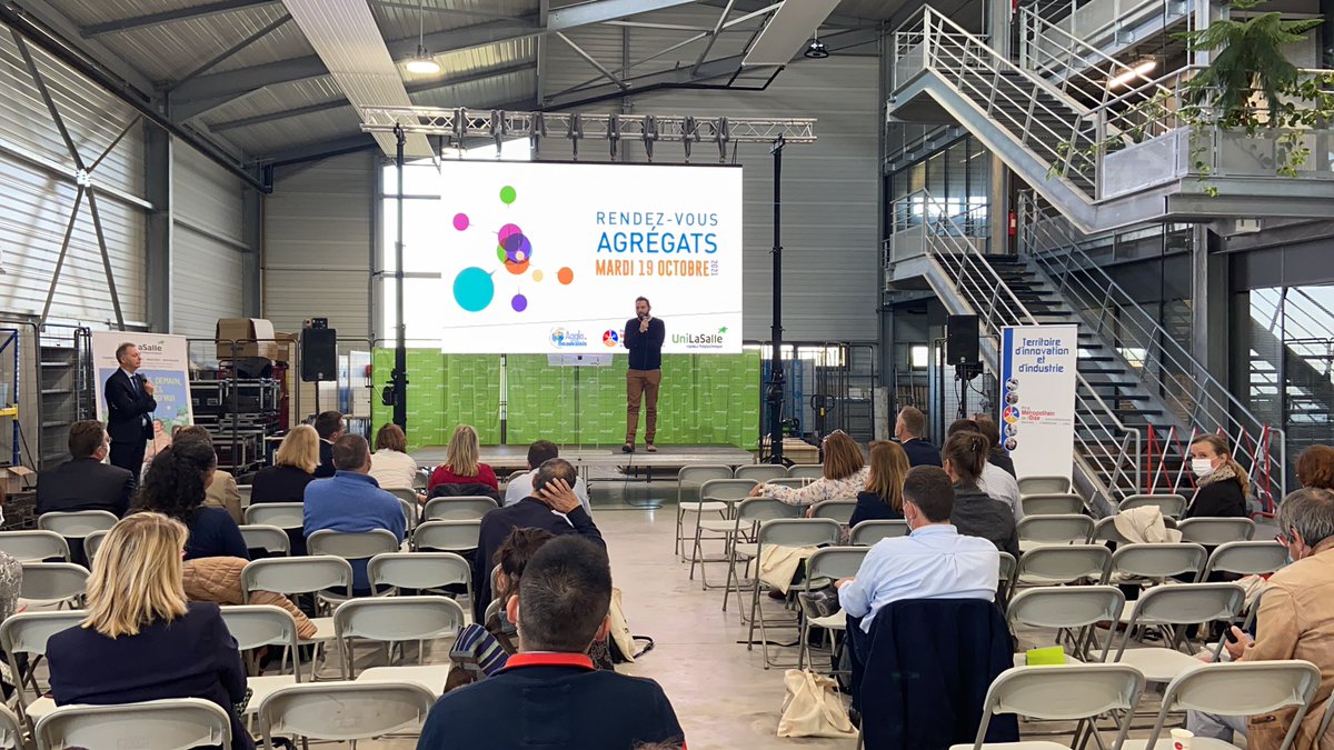 UniLaSalle_fr's tweet photo. [#Agregats21] En guise de conclusion, @MatthieuAlaime de @AggloBeauvaisis affiche l’ambition du territoire : « On a comme ambition politique de réconcilier l’#écologie et le développement économique ». https://t.co/xRpW6C1swv