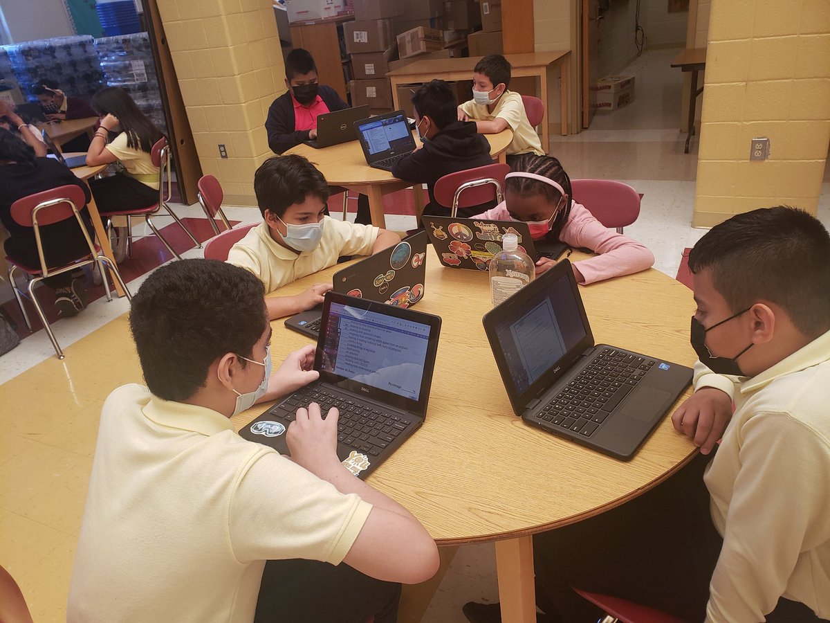 RosaParks_PGCPS's tweet photo. #Tuesdaysmiles Our Intermediate TAG Crew is rolling with Ms. Lyons this morning &amp; are busy completing their Multiple Intelligence assessments. Super excited about our large group (virtual &amp; in-person) this year!! 🥰 @PGCPSTAG @Title1_PGCPS @pgcps @drmonicaceo #pgcpsproud https://t.co/Re32Dzf7m3