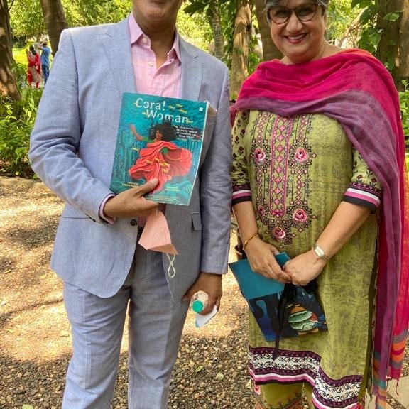 IndDocFdn's tweet photo. The CORAL WOMAN book has been released and what a launch event it was! We were especially wowed by the terracotta art installation at @CSMVSmumbai grounds. Kudos to @AvidLearning, @HarperCollinsIN and the whole team that has taken the film to this incredible level. Bravo! https://t.co/iBFxZyKQeX