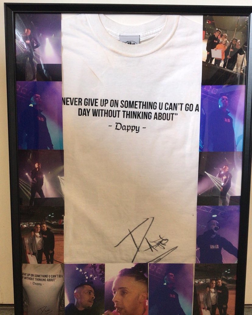ImogenFitchett's tweet photo. @TheDappy 

Got you a little surprise for when I meet you again 🥰 Ino you like it but I’ve gone for a slight difference #onthegojuice 

I gave you a matching black T-shirt before in Camden #Levels and you signed my white one 💜 framed where it belongs #legend #pride&amp;joy https://t.co/STg0T6Hb0f