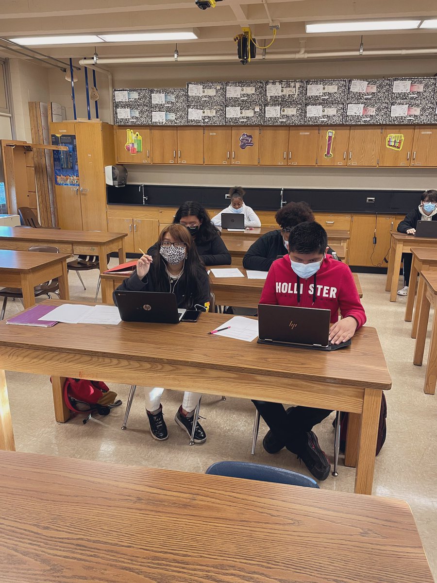 Our first Freshman Support Day was a success! All ninth-graders spent the morning getting help from their teachers, working ahead, and preparing to finish the first quarter strong! Thank you to everyone who helped! #Classof2025 #FreshmanSuccess #BeElite <a href="/ColsCitySchools/">Columbus City Schools</a>