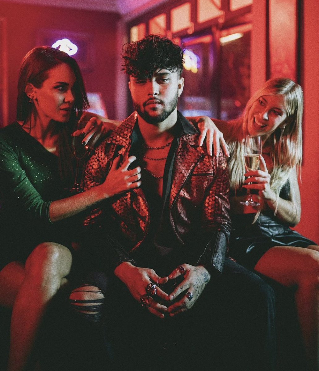 SonyMusicEC's tweet image. @JOELDELE0N #LaCulpa . 🔥 
21 de Octubre 8:00 Pm EST 🖤