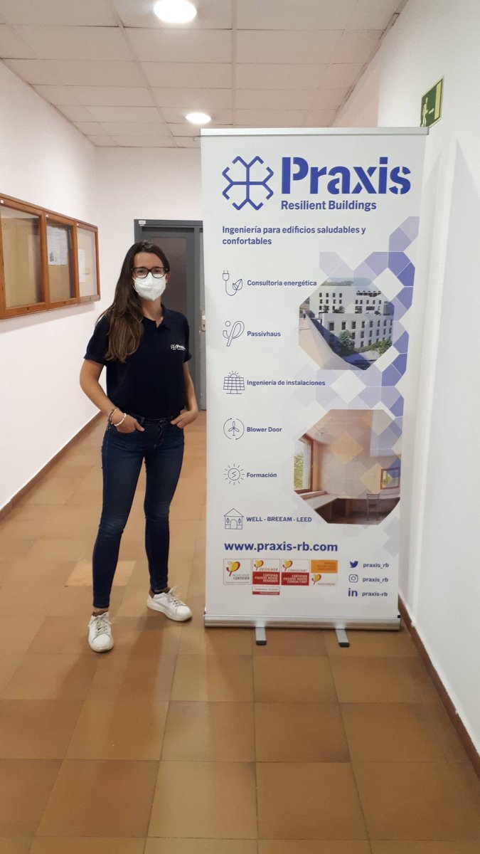 Praxis_rb's tweet photo. Montando puerta #BlowerDoor para el taller sobre hermeticidad y control de vapor,  en el #IVCongrésFustaConstructiva 

@gremifustamoble
@UPCedifica
@HouseHabitat
@begaclavero https://t.co/4xBlRlpAOJ