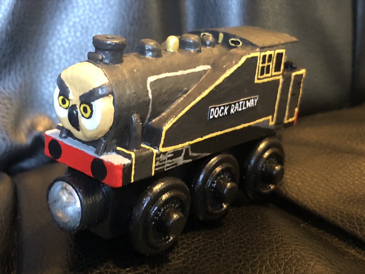 CloudtheLoud48's tweet photo. Tada! If Mitton &amp; Cardona can have faces of them made for the tugs, why not a random background engine having the face of a gaming youtuber. Though I must share, this idea was planted in my head months ago by @/OldIron02, so thank you for that.
#LoudCustoms https://t.co/fW8TYtvHHv