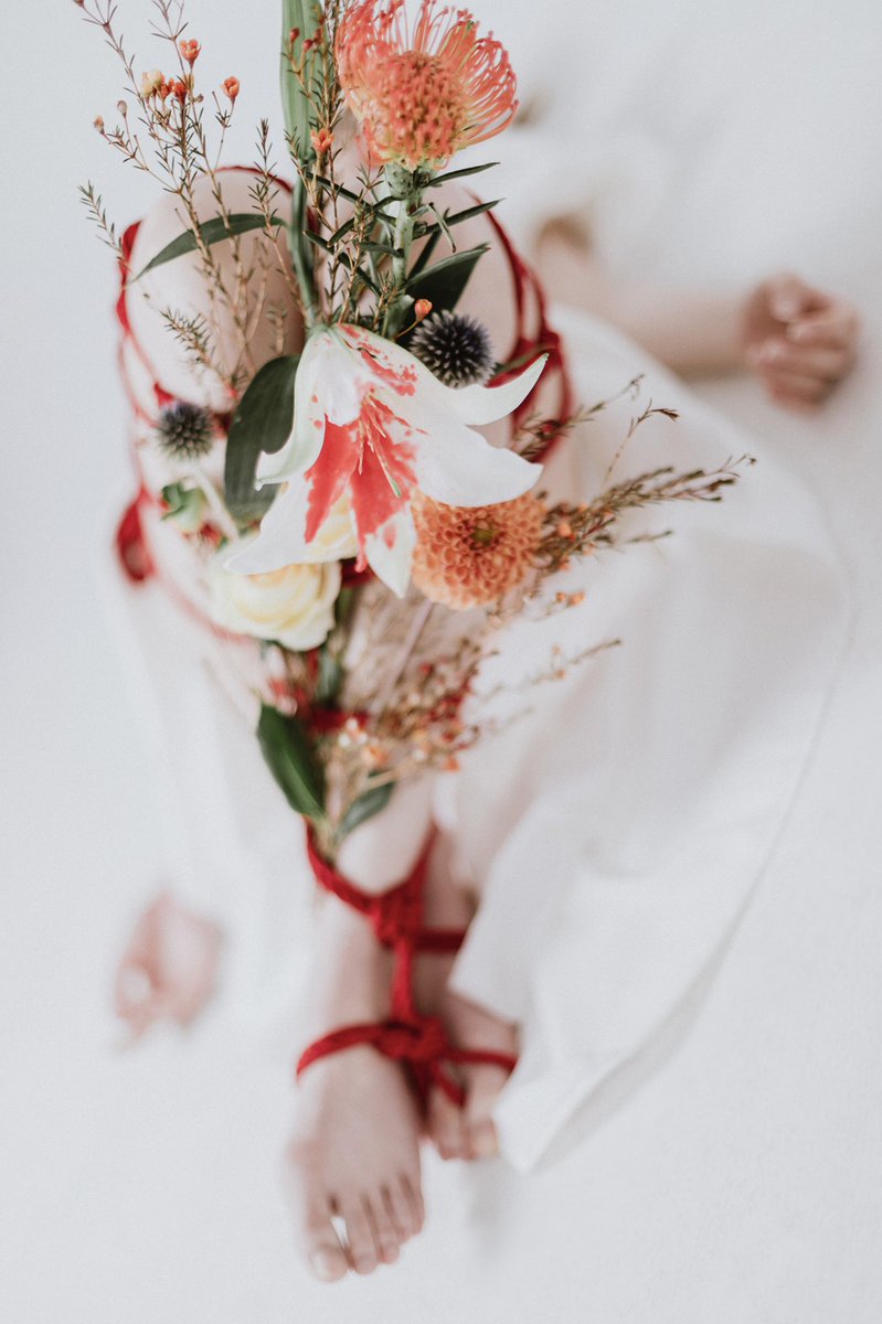 Rigger:mosaic cat
Model:AK
Photos:猫老师
Cover:左咩

#緊縛 #shibari #shibariphotography #kinbaku #ropes  #kinky #bdsm #shibarifashion #bondage #繩縛 #绳艺 #縛り #緊縛 https://t.co/IUSBz1zkLI