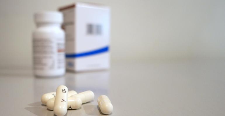 packagingdigest's tweet photo. #Pharmaceutical &amp; #MedicalDevice #Packaging News: FDA Seeks Input on More-Secure Pharma Pkg; Aseptic Options for Pharma; Recyclable Medical-Grade PVC; PackEx Toronto Innovations; Design Machines to be Closer to the Floor? Mock Operating Theater
https://t.co/NewWwPxEyy https://t.co/fp4fan9DSo