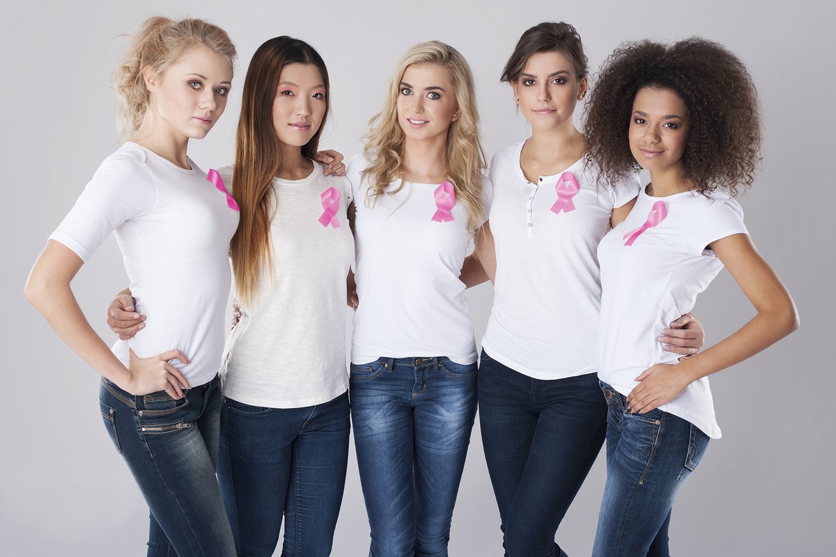 Hay modelos de pasarela, pero también hay modelos de vida.
Hoy deseamos enaltecer a todo aquel que en medio de situaciones adversas logra ponerse de pie y dar un paso al frente para erigirse como una inspiración para las demás personas.
#BreastCancer #CancerDeMamas #19Oct #health