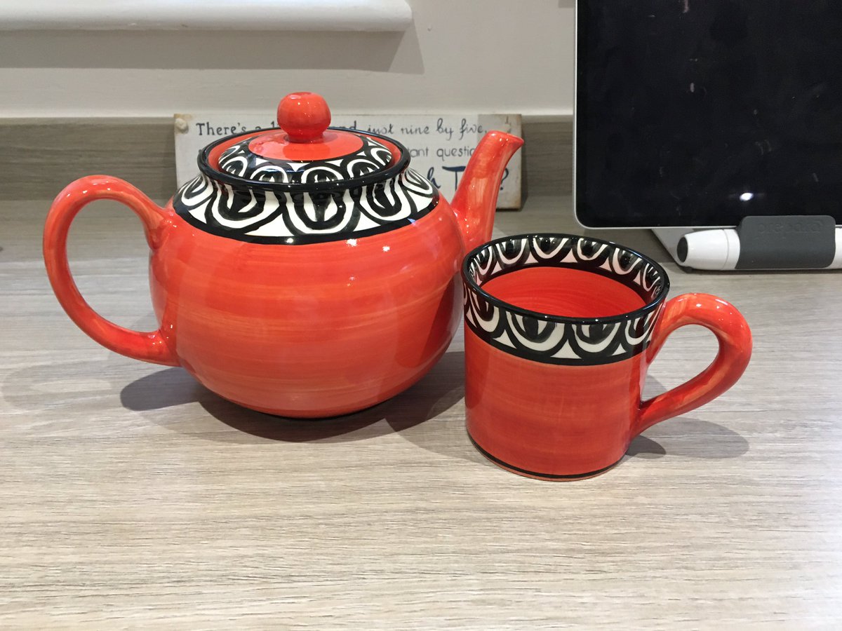 Karen: “I identify as a Goddess 👑” Totes Bonafido tweet media