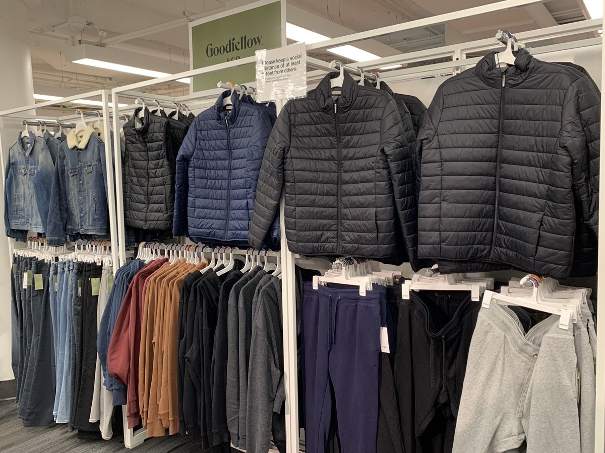Small floor pad for men’s department is ready for cold season🍁🍁🍁🍂