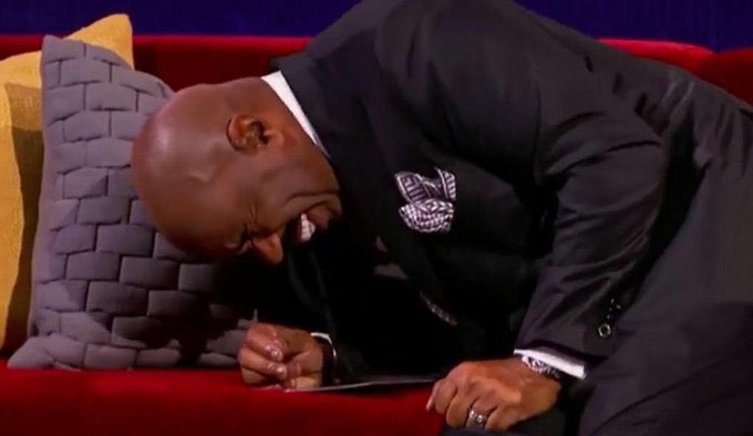 TheRiseofAkim's tweet photo. @MourineNdivhuwo @Lungii_T Nna I just want to know gore when he sat down coming back from the table of denial what did he say 😂🤣😂🤣... https://t.co/bPXTyoAuVe