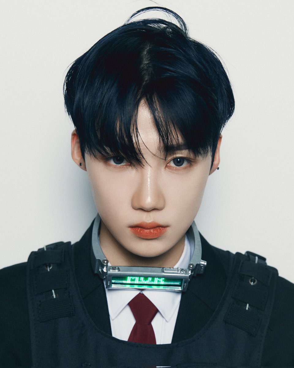 cjehfdl2's tweet photo. 나 숨쉬는법을 잊ㅇ https://t.co/JKNQDItuoV