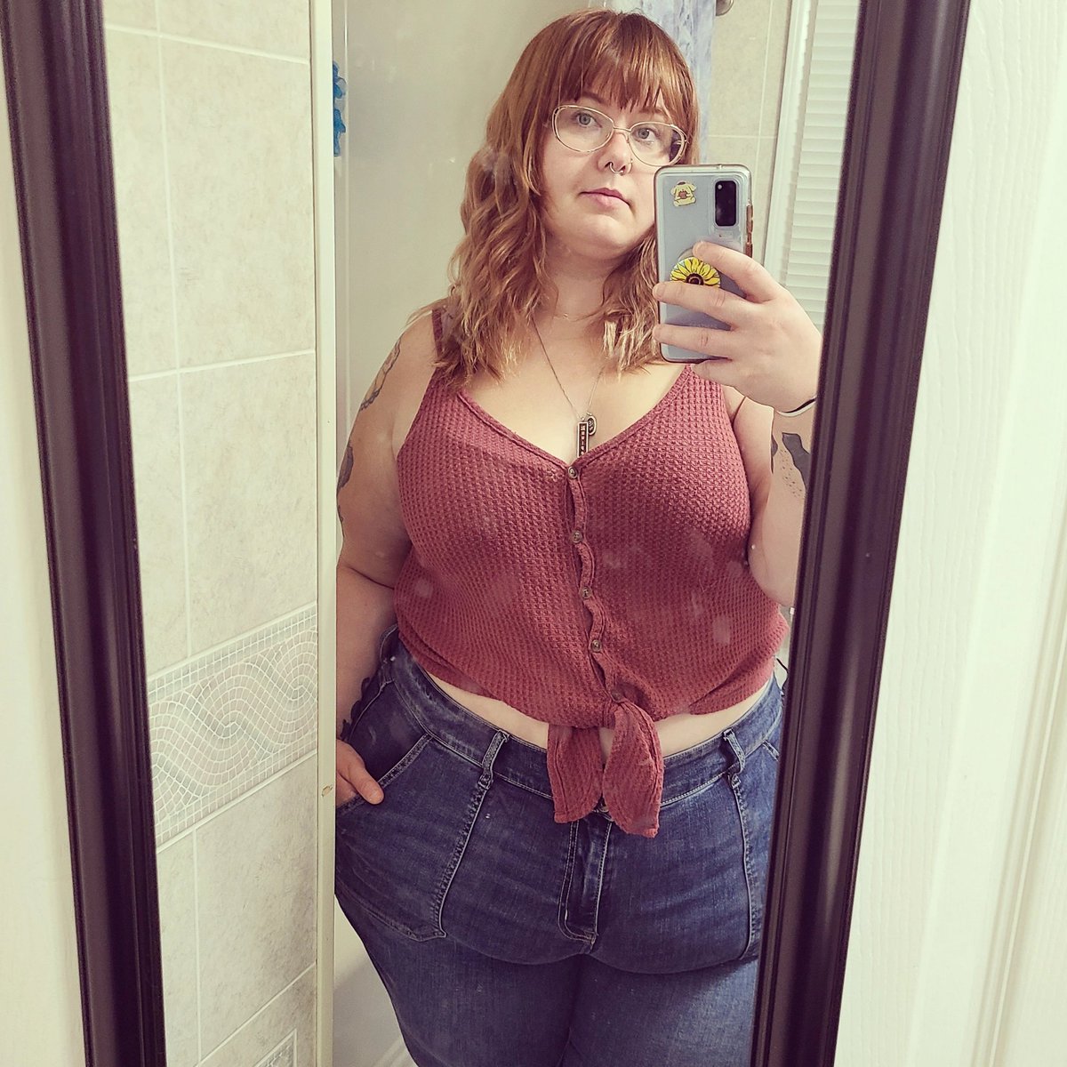 hipsterkitteh27's tweet photo. The internet says I need to just be a fat bitch depressed and in silence. But I beg to differ. I am big loud and beautiful. #callofduty #cod #coldwar #gaming #egirl #girlswithtattoos #girlswithpiercings #weabo #girlswhogame #twitchaffiliate https://t.co/hBSbvuhWtF