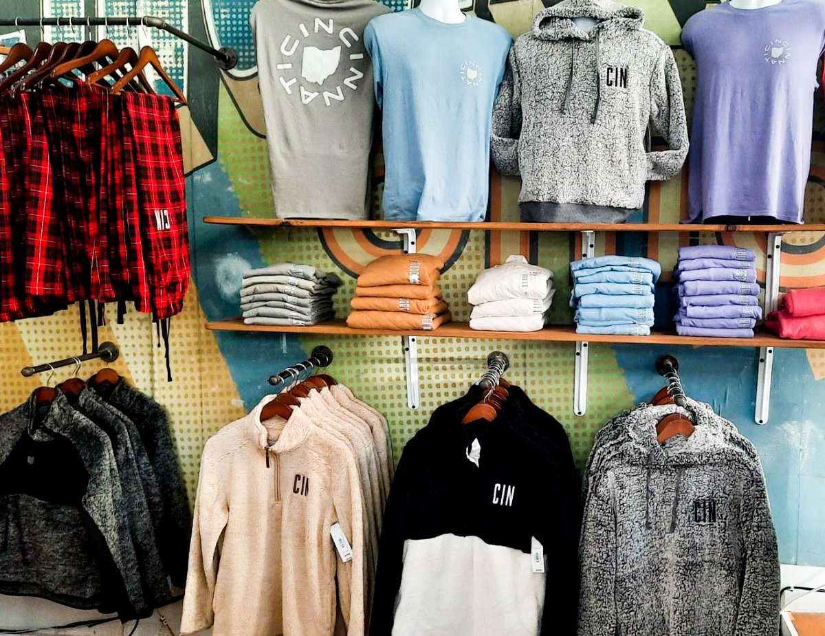 CincyShirts's tweet photo. When you see that new new in-stores 🤩 Show this post at our Cincy Shirts Hyde Park or OTR location, and get $5 off your purchase!
*1 per customer, discount valid until 10/23/21
.
.
#CincyShirts #SupportLocalOhio #CincyLove #Cincinnati #ShopLocalOhio #ThisisOTR #CincinnatiOhio https://t.co/yjNoy7bk0F