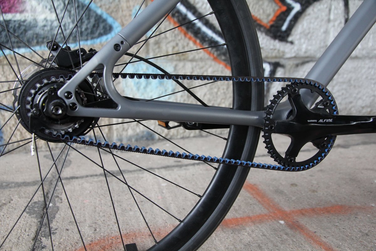 Radmitte's tweet photo. Edles Design und Top Performance in Beton!

Das Urwahn #Stadtfuchs ist ein #eyecatcher!

Gibt´s hier: https://t.co/nbTYVgN4d3

#radmitte #urwahn #magdeburg #sachsenanhalt #urbanbike #design #radfahren #fahrradfahren #cycling #modern 

(unbezahlte Werbung wegen Markennennung) https://t.co/lfO4P1Q3Kz