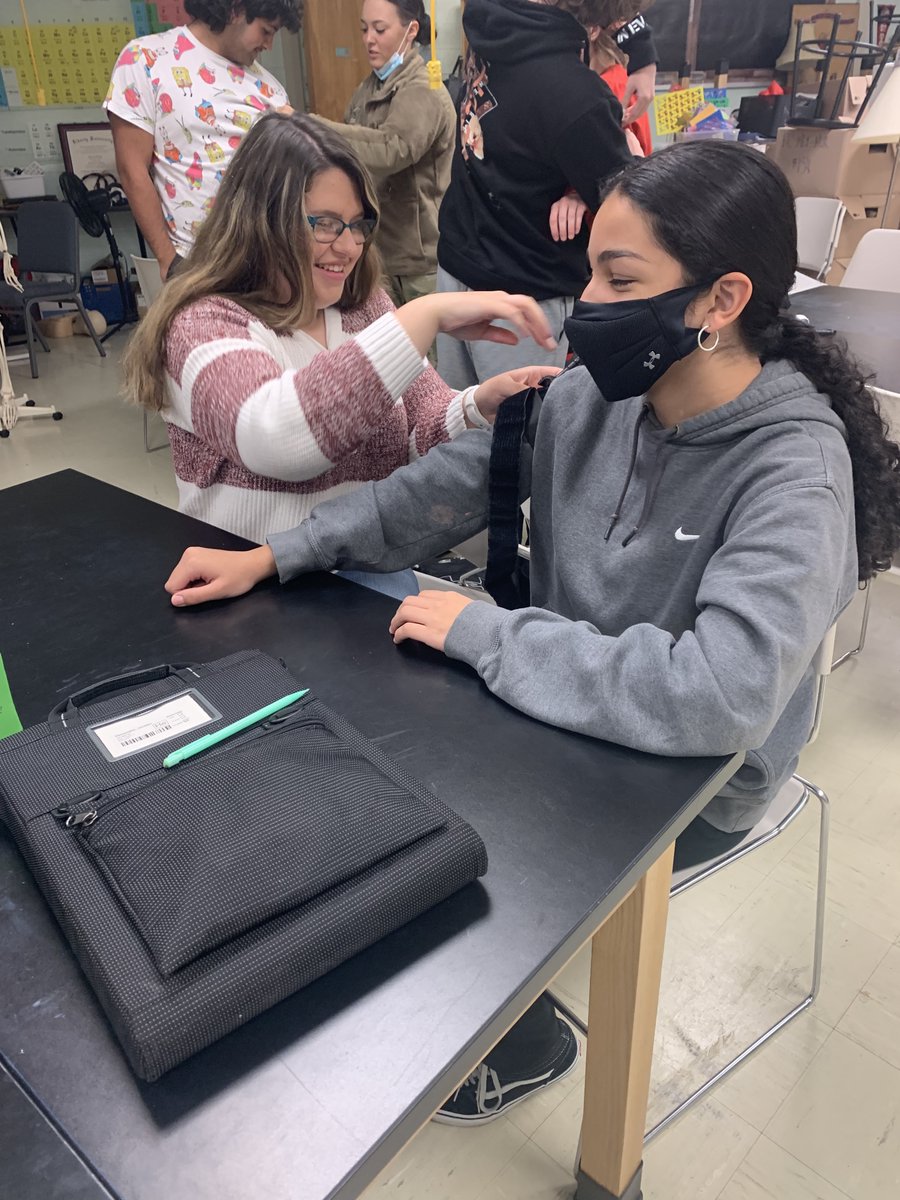 Students in Dr. Hawkins Health Science classes learned how to "Stop the Bleed" from army combat medics. Students practiced applying tourniquets. #AveryCTE #HealthSciences
