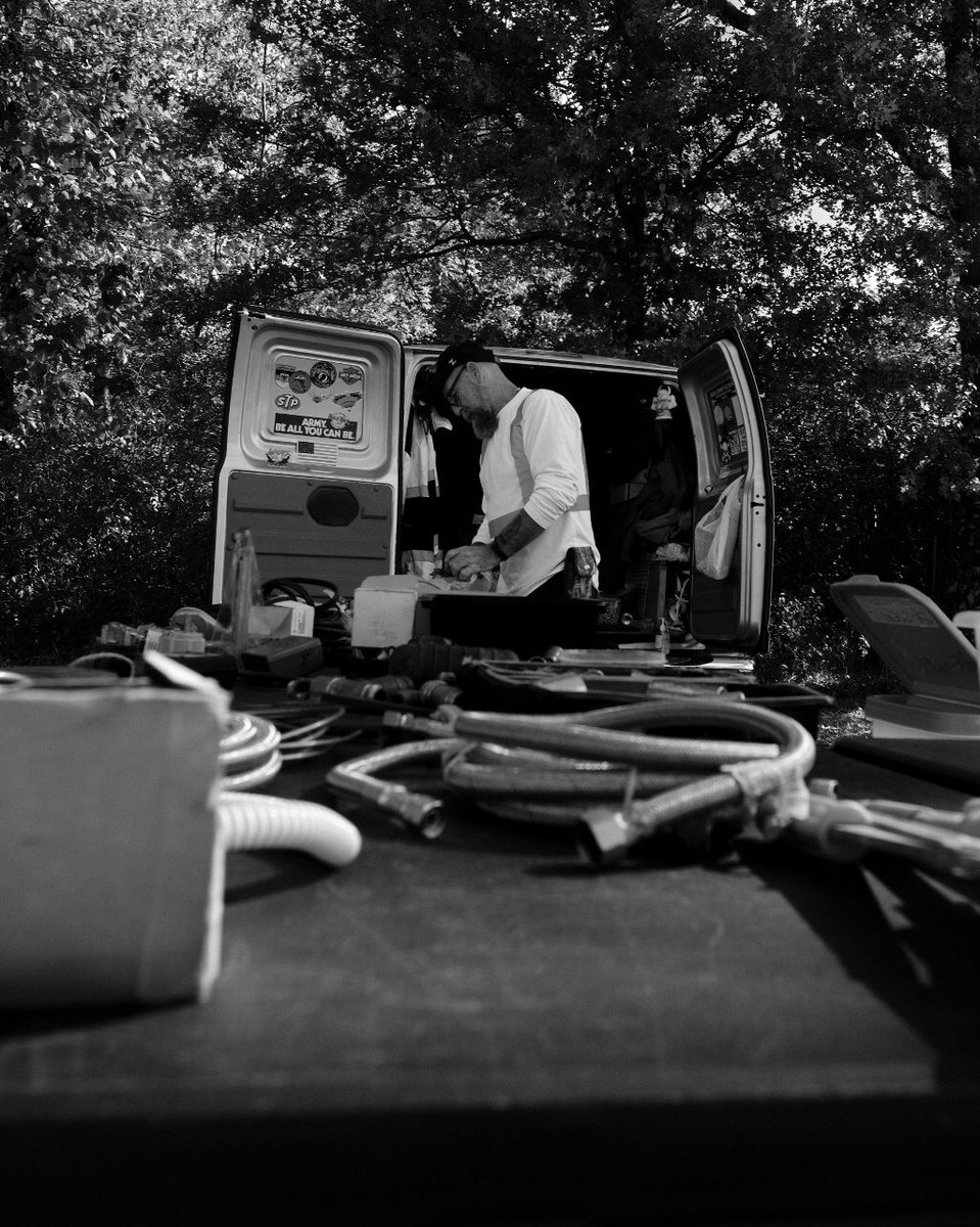 sgnjer's tweet photo. Swap meets are like stepping into a time machine only to end up in a hoarders house. https://t.co/6Cg8qlkX61