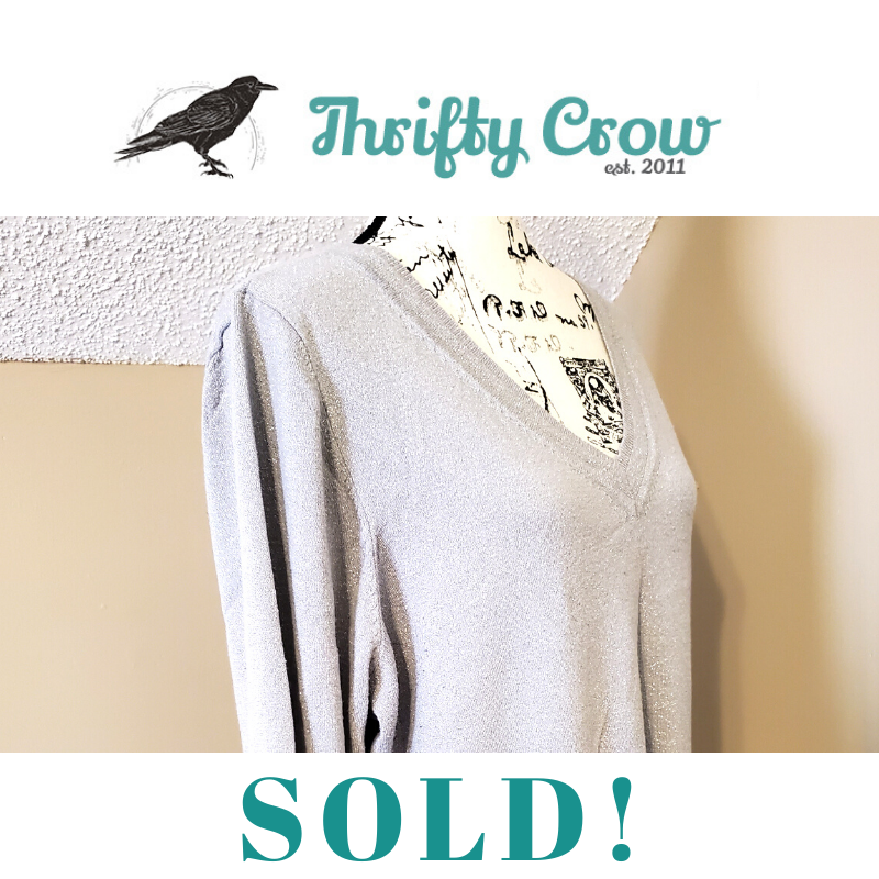 thriftycrow's tweet photo. SOLD! Worthington sweater #resellercommunity #poshmark #shopmycloset #neverbuynew #reseller #poshmarkseller #poshmarklife #poshmarkreseller #poshmarkcommunity #fashion #thriftedfinds #worthington #fall #sweaterweather https://t.co/yXji9kxnmw