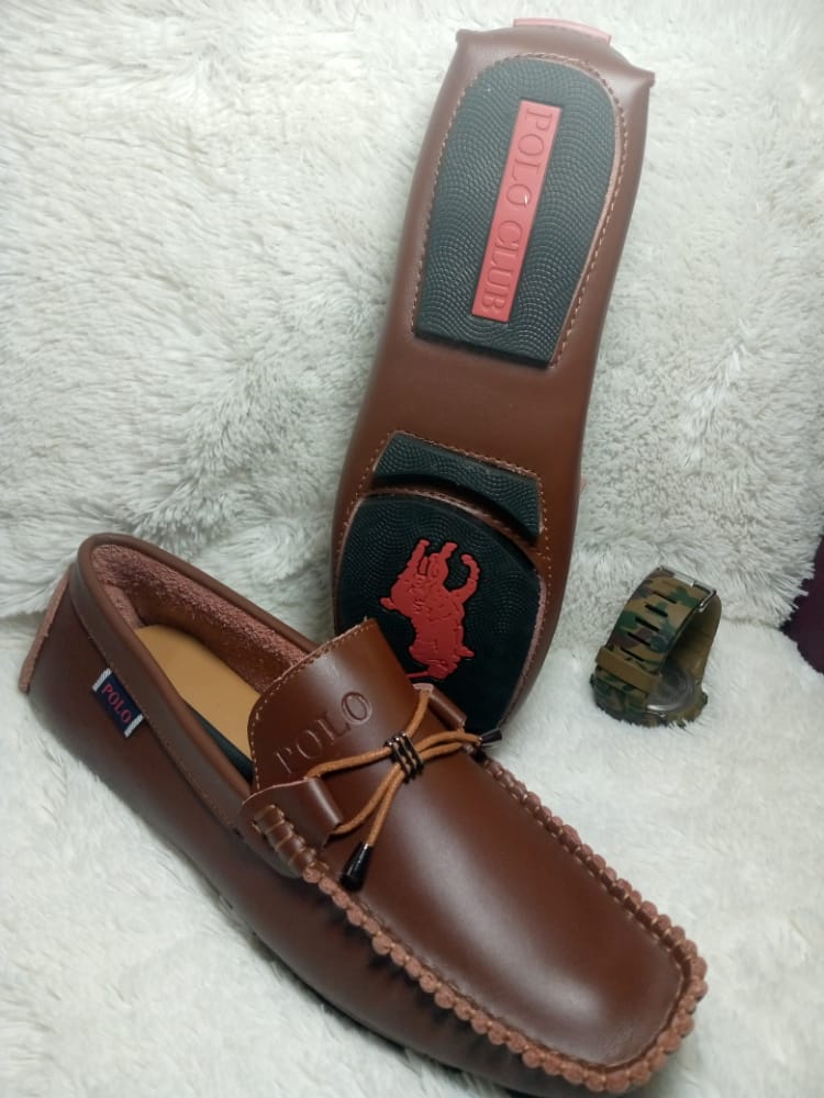 rhedsoul's tweet photo. On the classy casual levels. No need to break the bank to cop these. https://t.co/vvFzTt4eOm