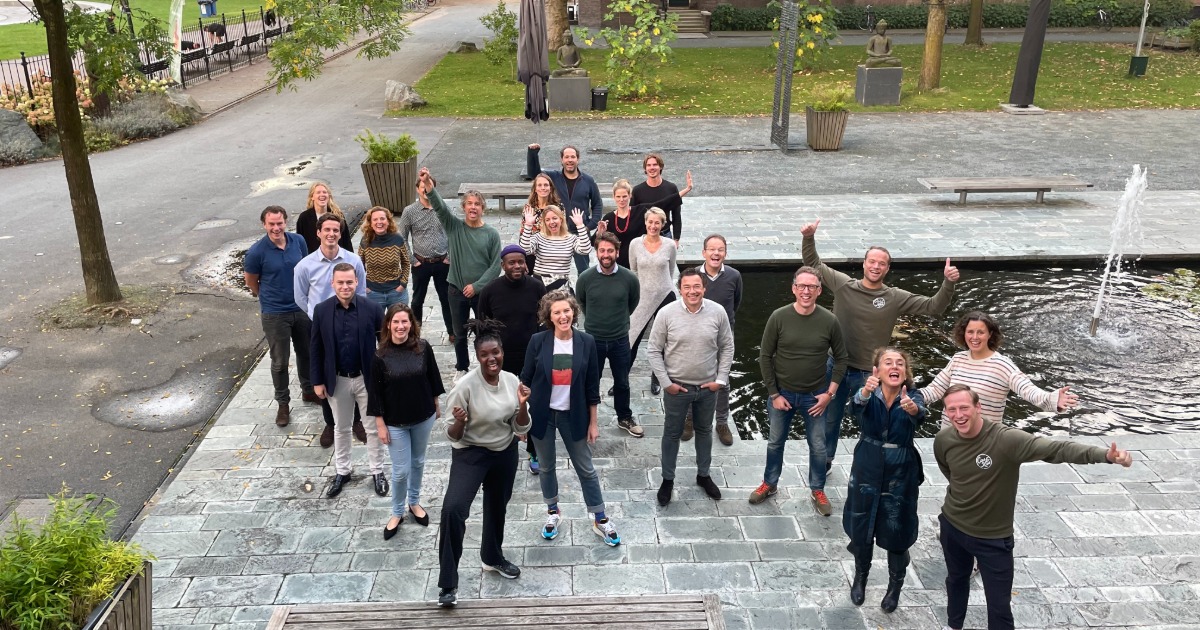 Meet the new cohort of the Impact the Food Chain Accelerator 2021! After a successful kick off and field trip last week, we are looking forward to the upcoming 5 months to help them strengthen their revenue models, growth strategies, and impact > impacthubamsterdam.net/MeetStartups_F…