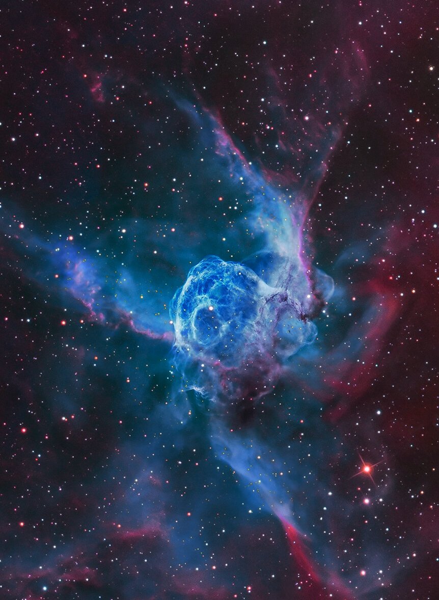 RT @uhd2020: NGC 2359, also known as the Thor's Helmet #Nebula https://t.co/BolL2pbOkQ