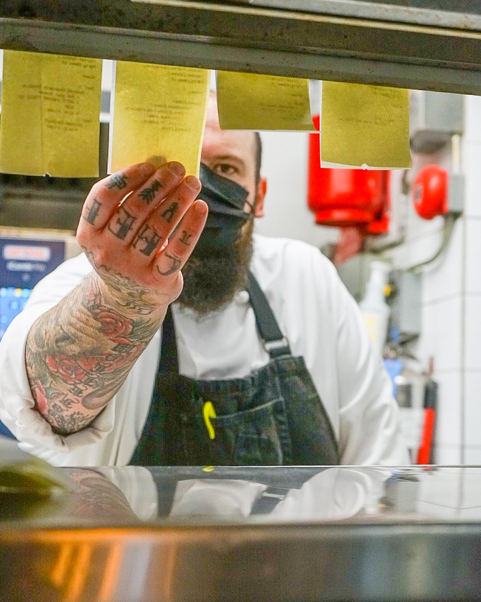 Order Up. 

What do you feel like today? Fancy a burger? Maybe the Trout Gravlax Salad? Polenta Fries? Maybe something new coming very soon...👀

#restaurant #food #bonappetit #shoplocal #chef