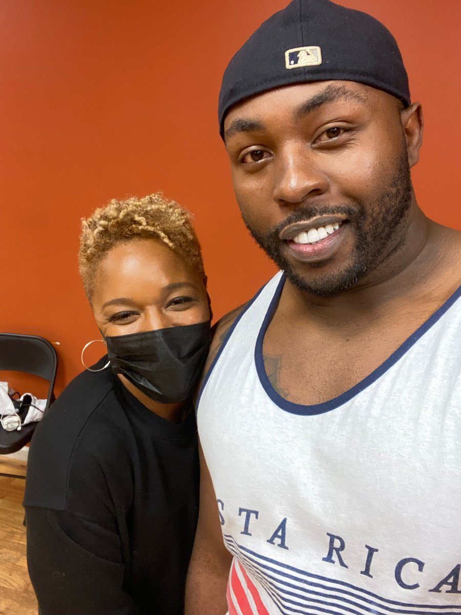 Eshesmiles's tweet photo. Ayyyee! I had a great session with @VoTTeHall !! He’s preparing for something BIG!!! So excited for him! Let’s get it! 🎤🔥 Love ya, Votte!! #artistdevelopmentcoach https://t.co/IHMp7SWmpF