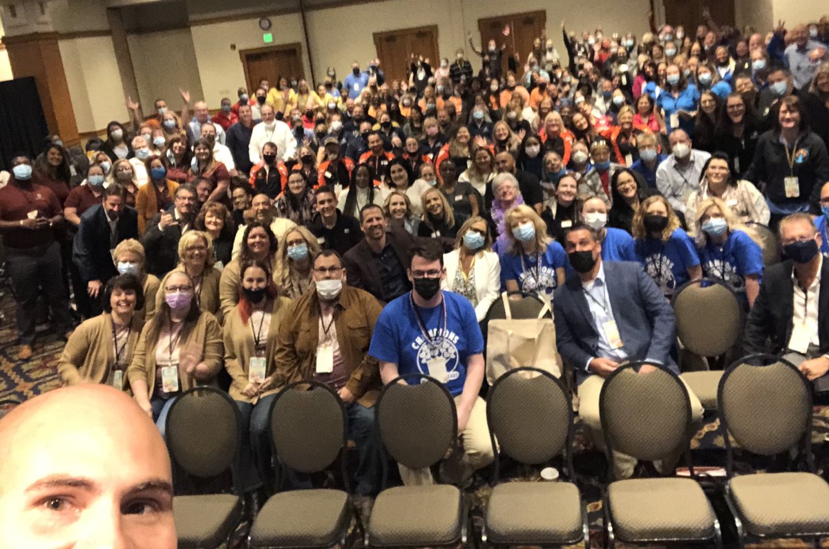 Whole gang is here! Bring it in close! #tlcteam2021