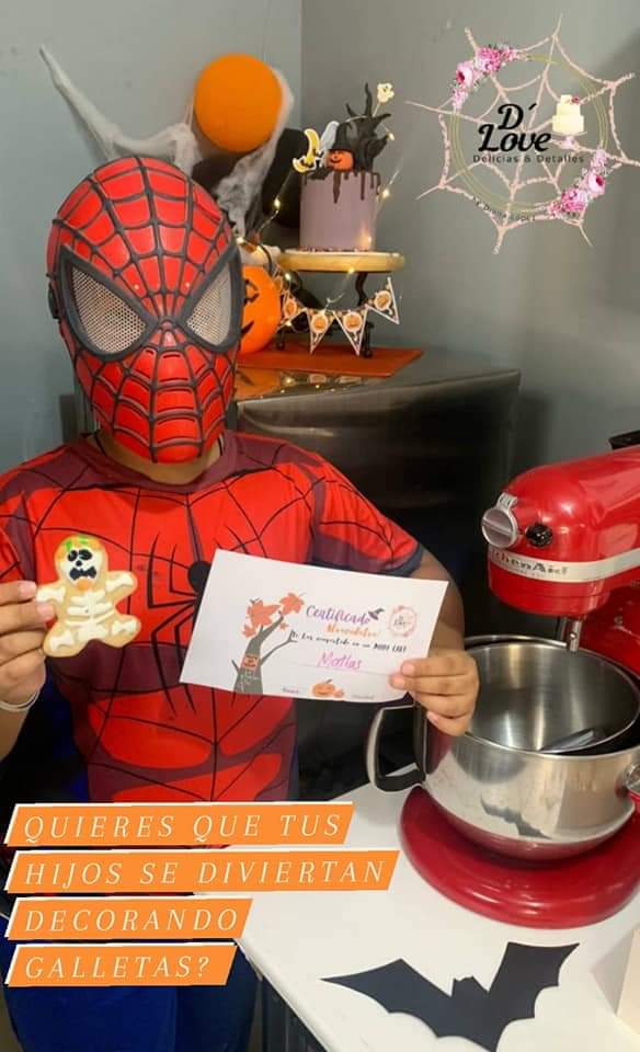 DianaLp02645592's tweet photo. #cookiebox #cupcakebox #cake D Love Delicias y Detalles 👩🏼‍🍳 https://t.co/KLMdEGGbCA