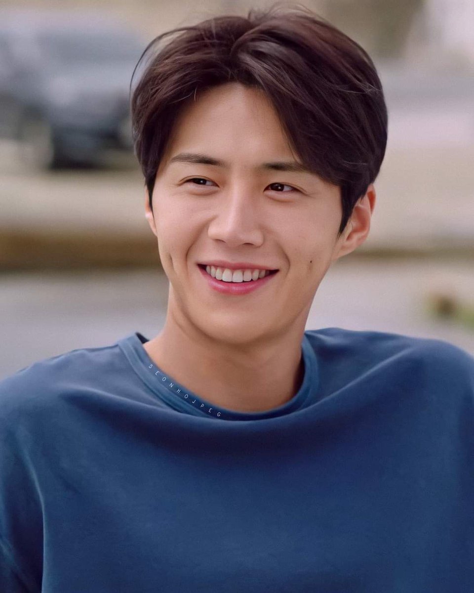 ayethmendoza's tweet photo. Dear KNetz, know that KSH is well loved all over the world. If you koreans don't want him anymore then we'll be more than happy to take him away from you and make him even more famous internationally. #ProtectKimSeonHo https://t.co/sdjkUHAn6y