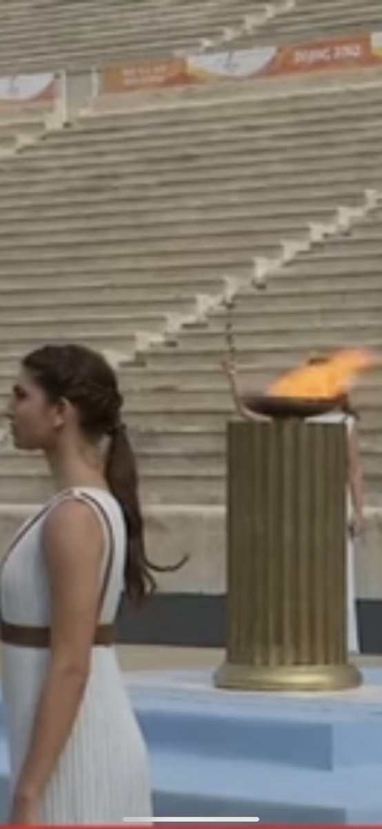 LapDog187's tweet image. Not eve NOON #boomloop ❤️🔁💙