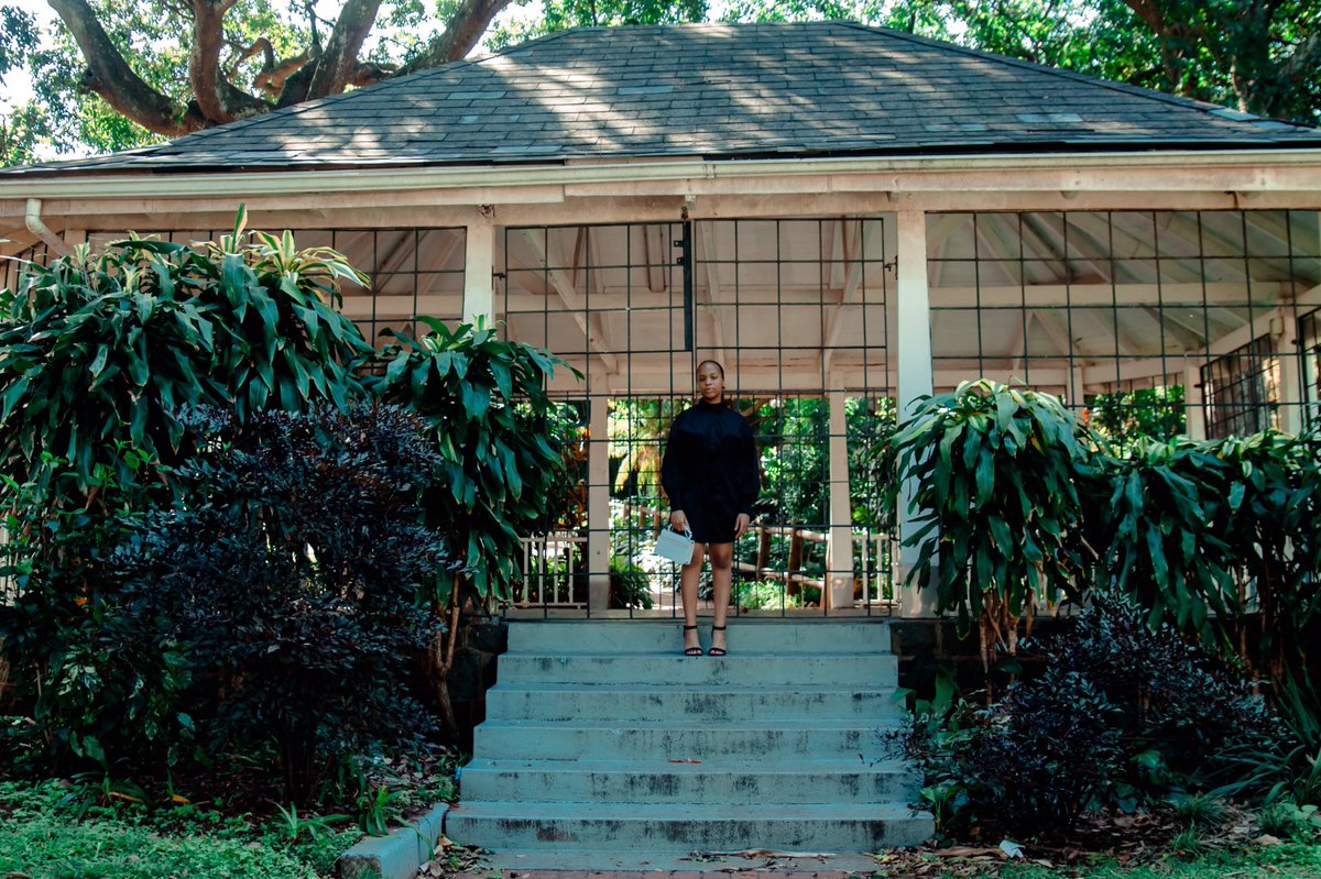 Feel free to retweet, like or share. 🕯

A gallery and short article titled Awande’s Photo Shoot has been published on our digital home, link in bio. 🔗

🎥 : <a href="/iamkingpvnda/">Street Jesus</a>
👨🏾‍💻 : <a href="/MveloNgcemu/">𝕰𝖑 𝕯𝖊𝖆𝖓</a>
🌍 : livecalmafrica.co.za 

#Tuesday #Photography #Service