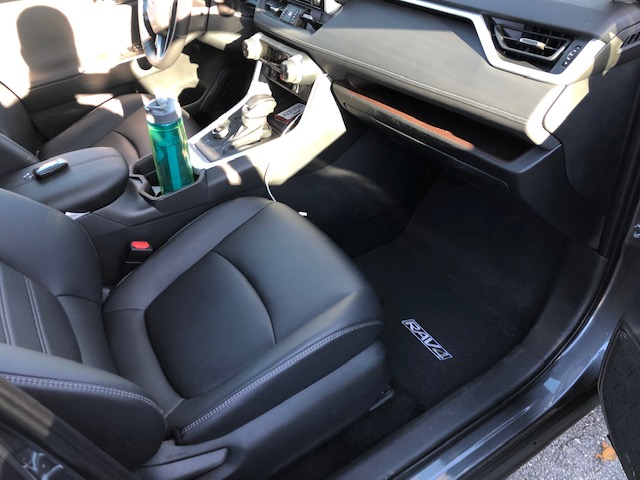 AlsAutoGlass408's tweet photo. Have you seen what Al's Auto Glass can do for you? Check it out here! https://t.co/ntzWErGx0Q #SameDayWindshieldRepairSanJose #SameDayWindshieldRepair #SameDayMobileAutoGlass #WindshieldStoneChipRepair https://t.co/R1wMHrRhtW