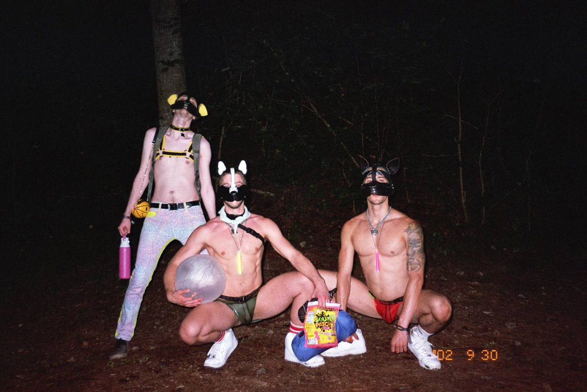 Pup_Mowgli's tweet image. Pull up to afters like 🐾 #PupPlay #PuppyPlay #GayK9