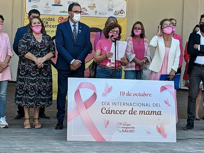 Esta mañana la #AgrupaciónUnidosContraElCáncer hemos celebrado el Día Mundial del Cáncer de Mama.
Agradecer a voluntarias/os, pacientes, familiares, autoridades, prensa y a todos los que han querido unirse a este emotivo acto
#DíaMundialCáncerDeMama #EstamosContigo #EstoyContigo