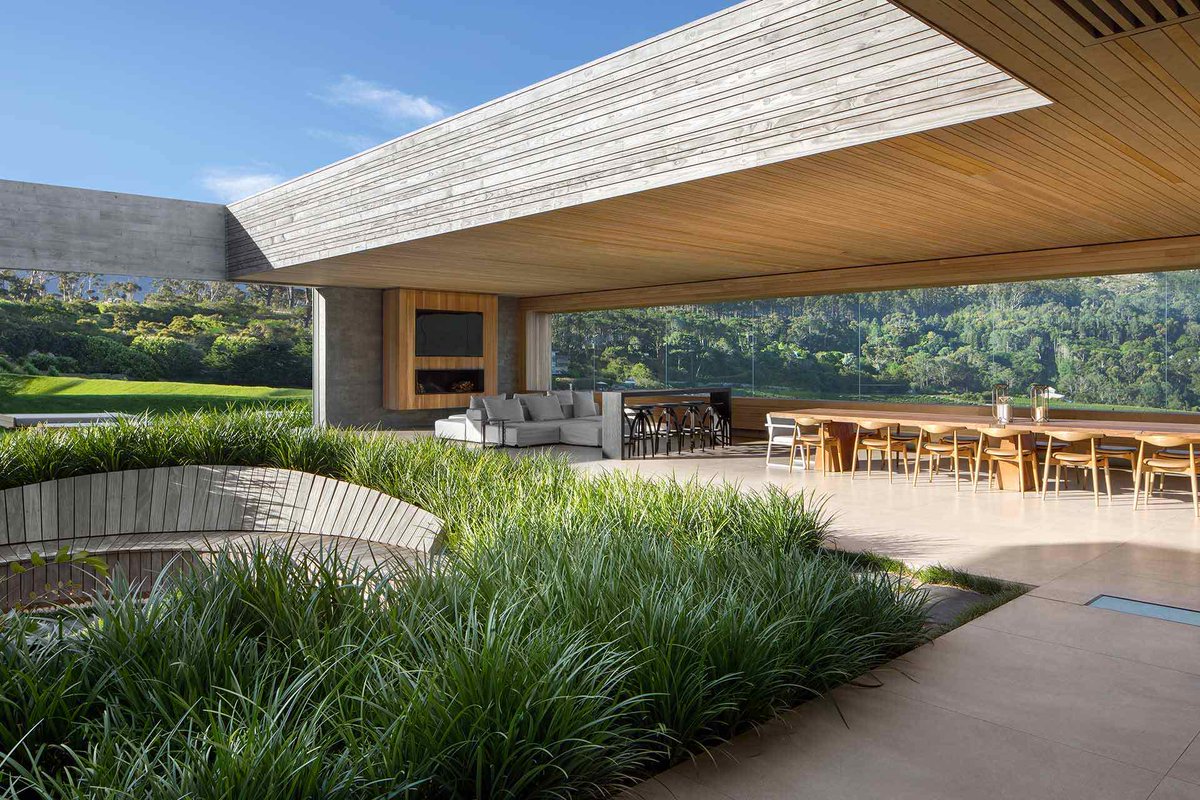 InResVillas's tweet photo. Decided where you will spend precious family time this December holiday? Look no further: https://t.co/1WZEcSkviv
#explorecapetown #constantia #beautifuldestinations #homeswithaview #staywithus #staycation #capetown #thisissouthafrica #familytravel #travelwithfriends https://t.co/OHi2RPXlTD