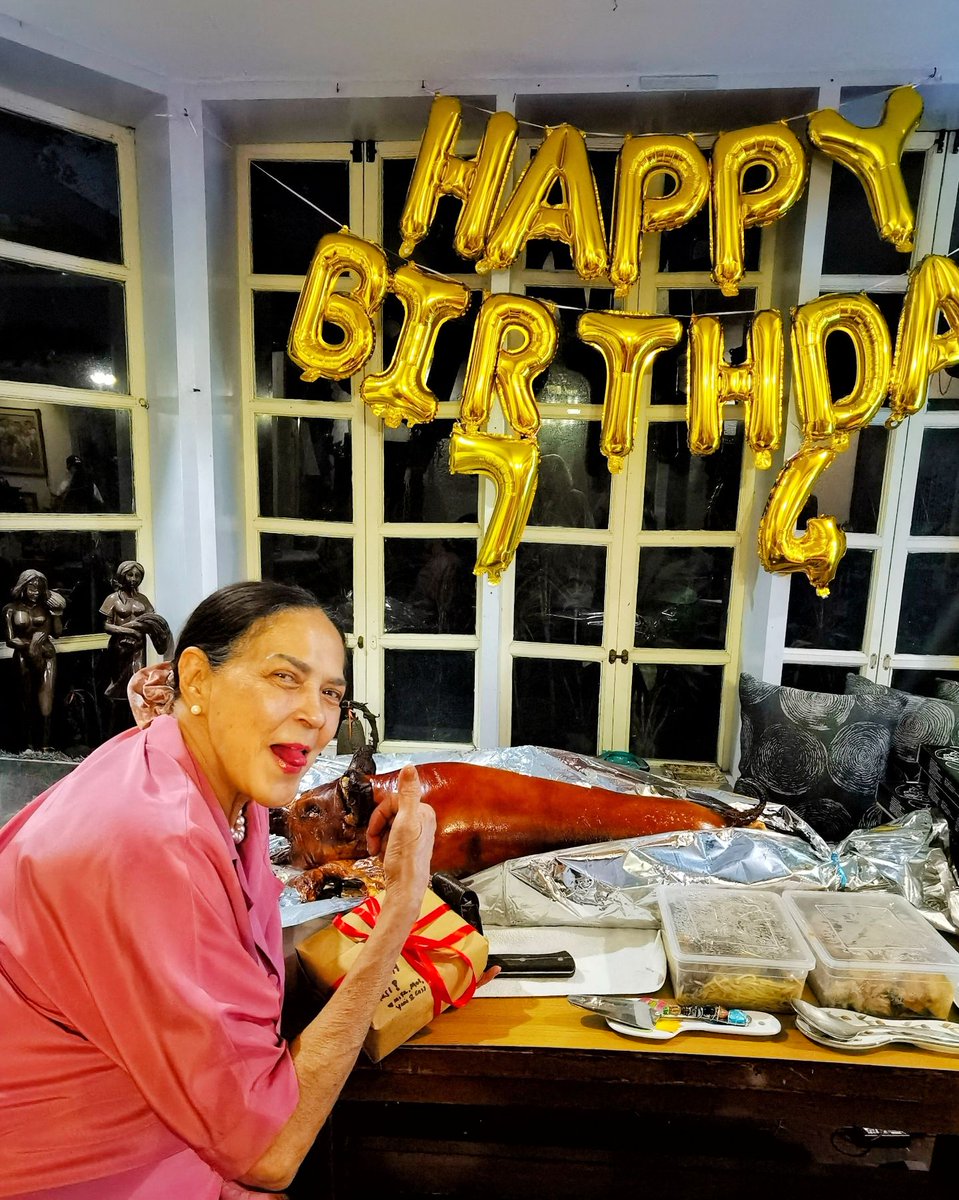 Gina Pareño tweet media