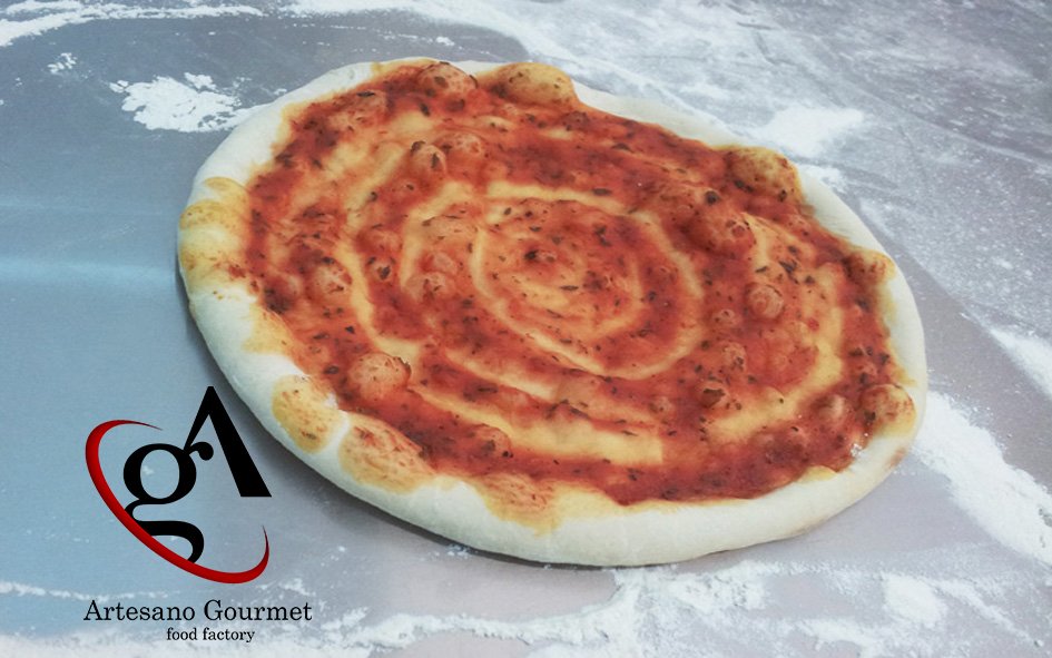 ArtGourmetFF's tweet photo. La #basedepizza #rústica del #artesanogourmet #tapasparaempanadas #foodfactory https://t.co/3OJJwEX12i