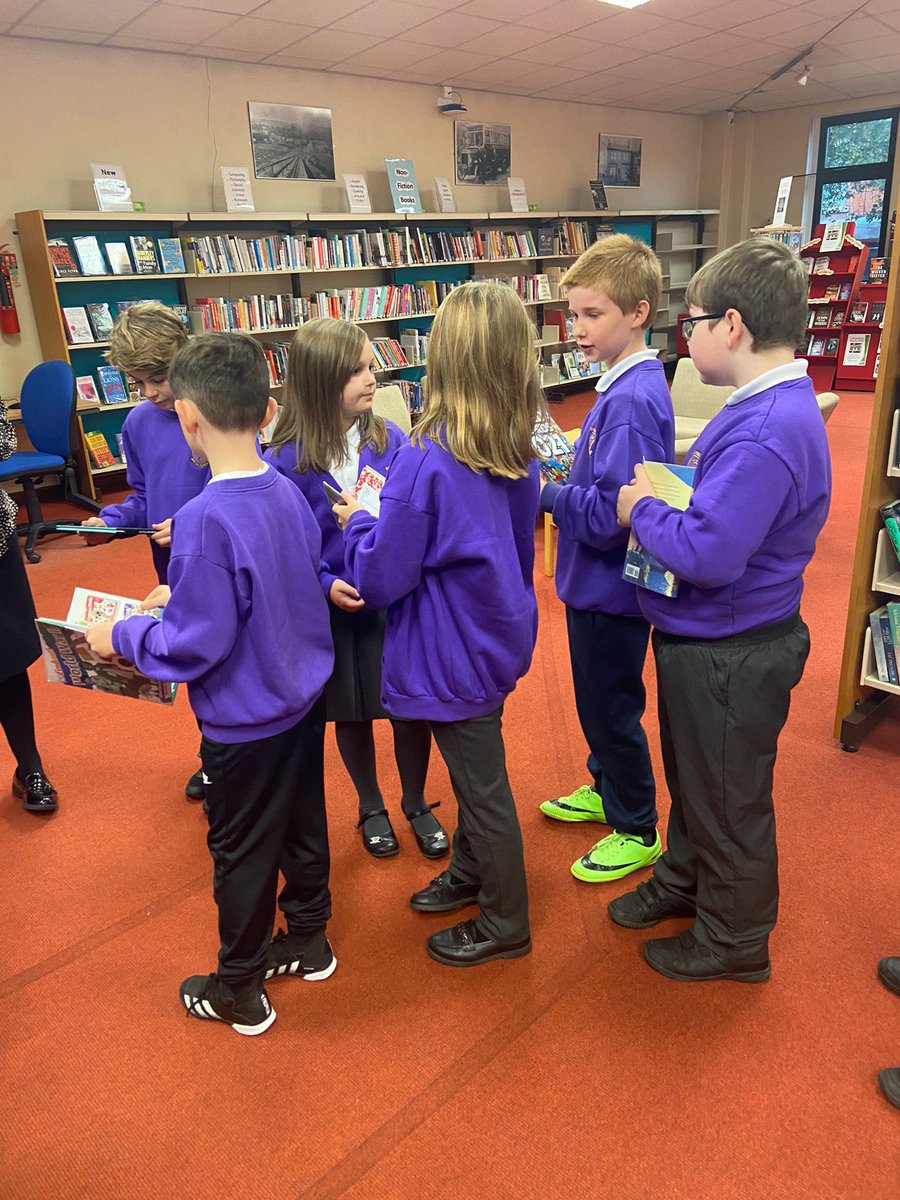 StOswaldsRC's tweet photo. Once upon a time, a brave Ellerbeck Class ventured through torrential rain to visit the local library. #alpsit @MichaelRosenYes #reading https://t.co/THLqSswixx