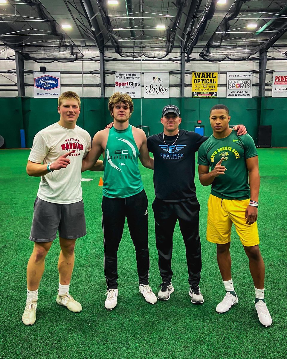 FirstPickNE's tweet photo. Happy birthday Coach Dudz! Thank you for everything you do for us! #FirstPickFam โ๏ธ๐
@ChristianDudzik https://t.co/8GYGjK9pwd