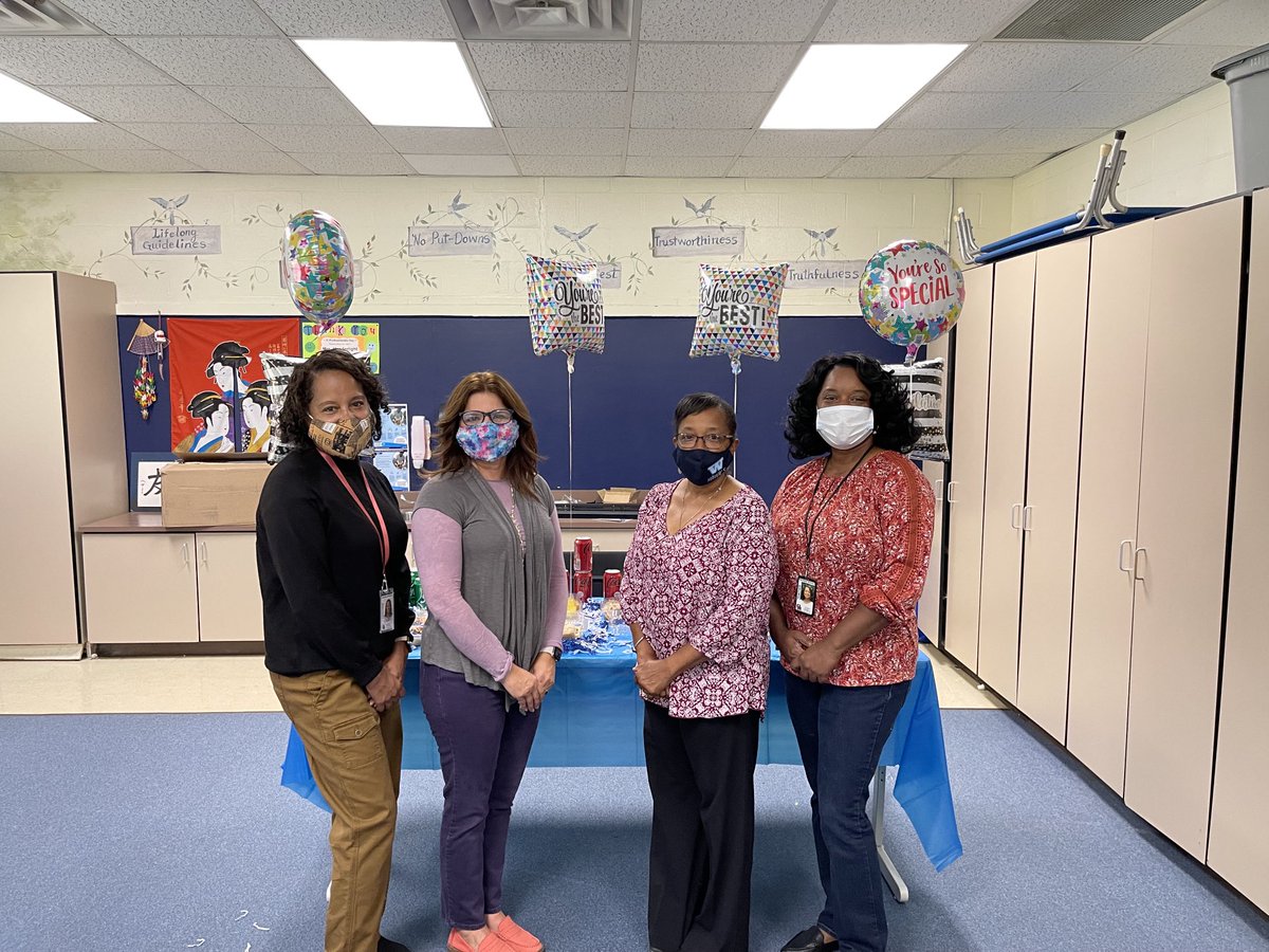 BrownKiaunn's tweet photo. We’re so proud of our @WoodlandHawks 3rd grade team for all of their hard work in the 1st 9-weeks! They met their ELA and math SMART goals! You are all making a difference because you are the difference! Collective efficacy @ORSchools. #PLCStrong https://t.co/4CLHlG3a23