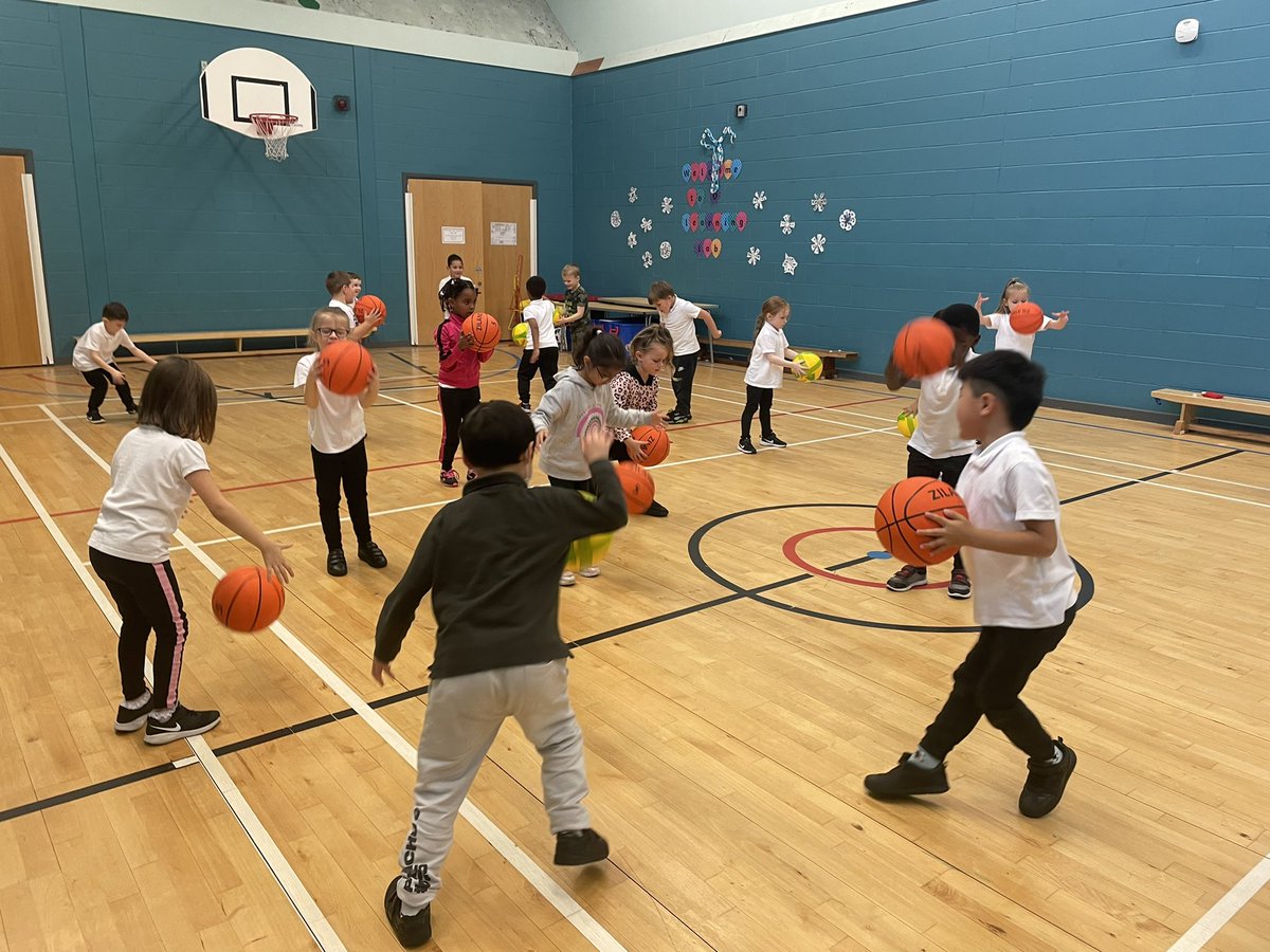 MrsDavidson25's tweet photo. Some NBA stars in the making ! https://t.co/vWimX4ClOp