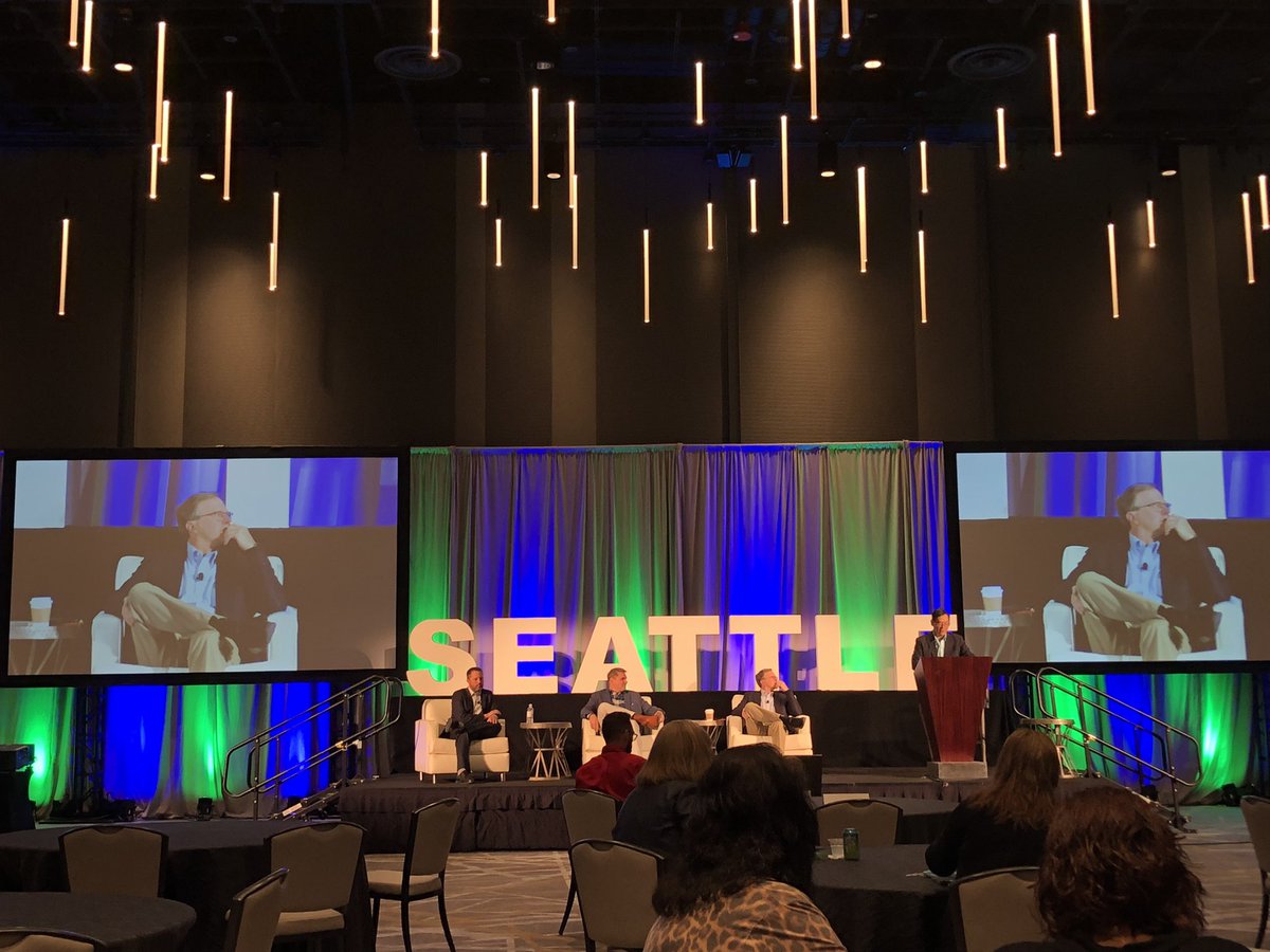 Listening to <a href="/VPSLT/">Larry Thompson</a> talk at NECA Expo about “What’s Next” for the future of our industry. We are engineering for things that haven’t been invented yet. #BetterBroadbandBetterLives <a href="/Vantage_Pnt/">Vantage Point Solutions</a>