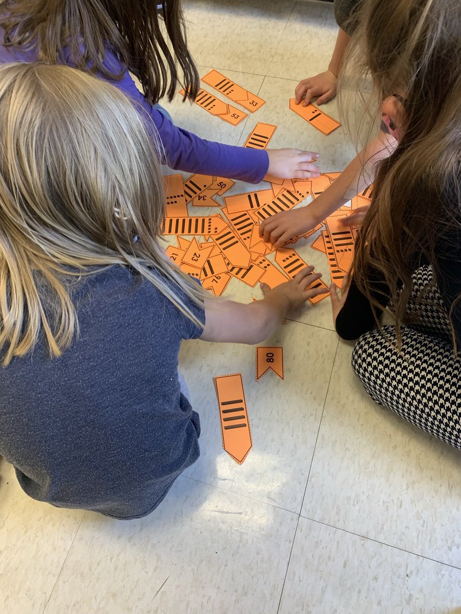 themelferguson's tweet photo. Math centres are up and running in this wonderful grade 1/2 class. The students were focused and collaborating with their group members - and it was the first day they have tried the centres! #scdsbmath #mathiaf #connaughtps #mathcentres https://t.co/jq8yaHPktt