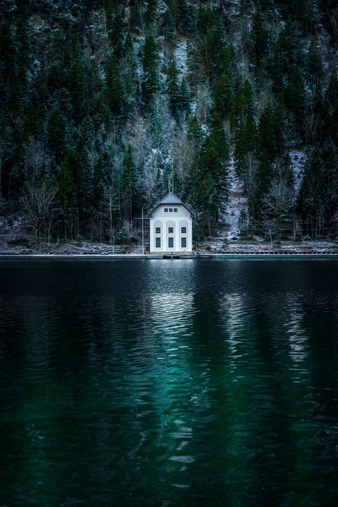 ansgarscheffold's tweet photo. Featured Art of the Day: "A remote house at Plansee". Buy it at: https://t.co/3PubwgumkQ https://t.co/K8nPEyYQqT