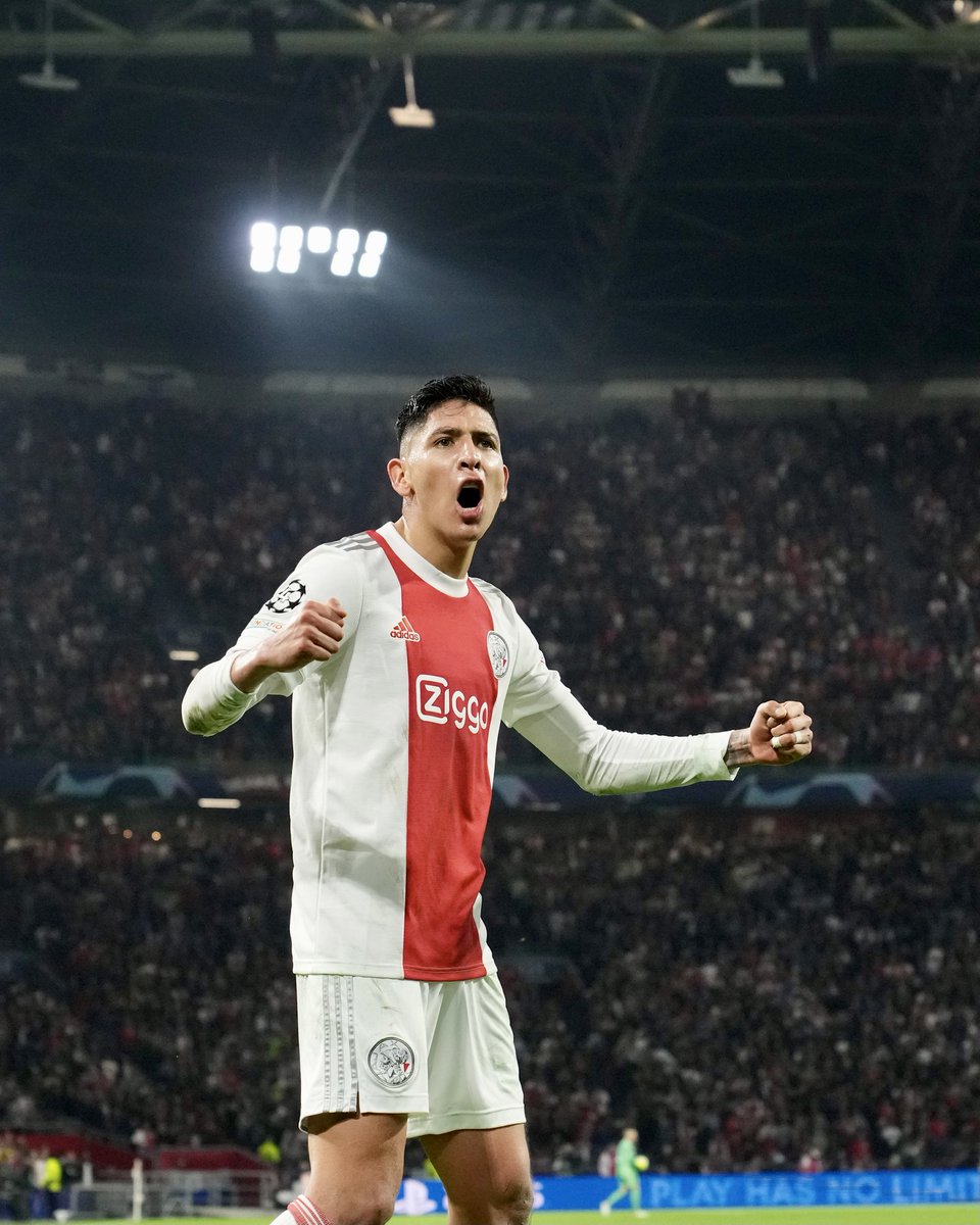 AFCAjax's tweet photo. 𝗬𝗢𝗨𝗥 𝗠𝗢𝗢𝗢𝗢𝗢𝗢𝗢𝗗???!!!🤯 https://t.co/KzSCwKU6Ck