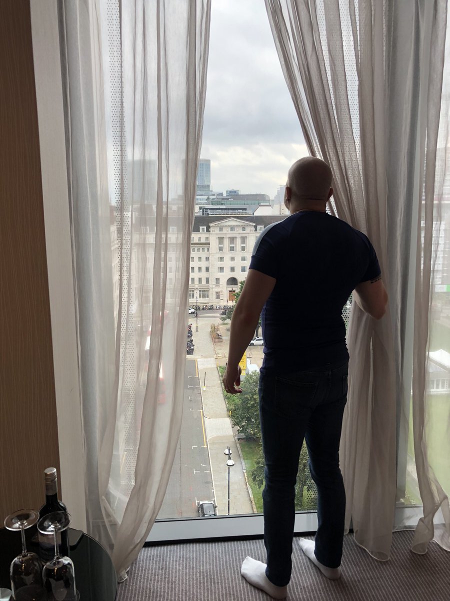 jowie's tweet photo. #Adam50 birthday xtravaganza, part deux: a night at the @Montcalm_RLH with spa, meal and cocktails… they gave us this amaaaazing room with view. Very happy boys 😊🤗🙌 https://t.co/63tr7867Zn