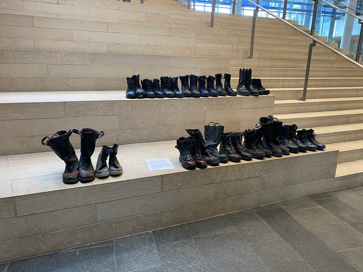 DoriMonsonShow's tweet photo. Today @SeattleFire fighters losing their jobs over the vax mandate dropped off their boots, said a prayer with their families, and cooked breakfast for the homeless in Occidental Park.  @GovInslee’s mandate is absolutely not about public health and safety. https://t.co/qmYJGCkqcE