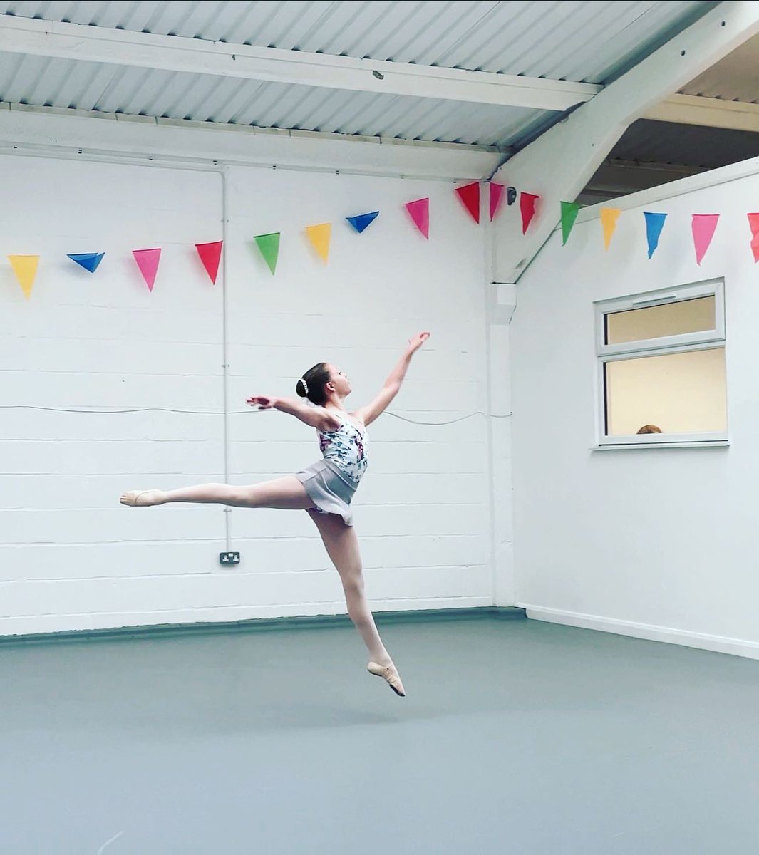 CJ1978's tweet photo. School may be out @LVSAscotPerform but rehearsals are in progress getting ready for competition in one week’s time! #festivalofdance #rehearsals #ballet #worldballetday https://t.co/oOpnMLmHXB