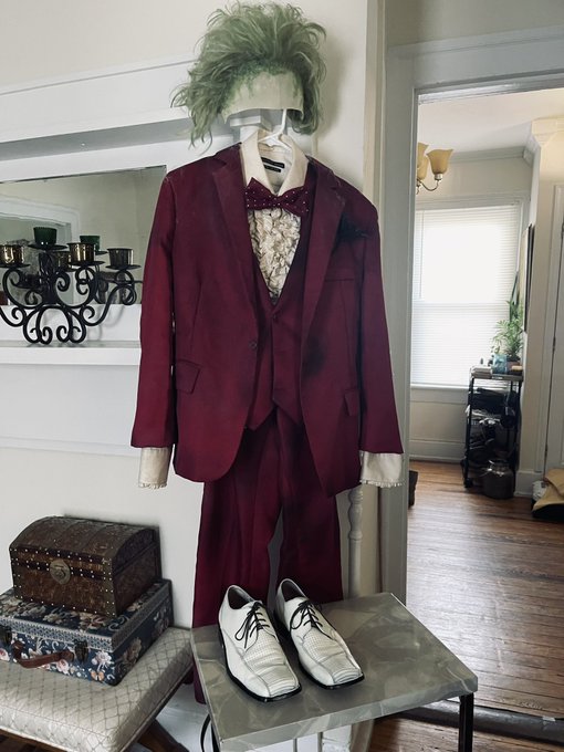 Finished the Beetlejuice costume I&rsquo;ve been working on for an 80s prom party this weekend. Pleased with