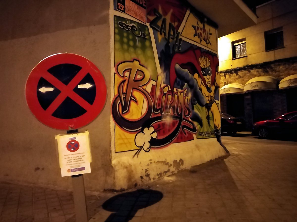 skeletourette's tweet photo. Baia, baia, baia... Así que se está rodando una secuela de "Orígenes secretos" en la que va a salir Deadpool y @dggalin no quería decir nada...😑 Pues me temo que le acabo de reventar la exclusiva. https://t.co/5FsC3HFwez